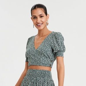 3/$16 AE Floral Crop Top